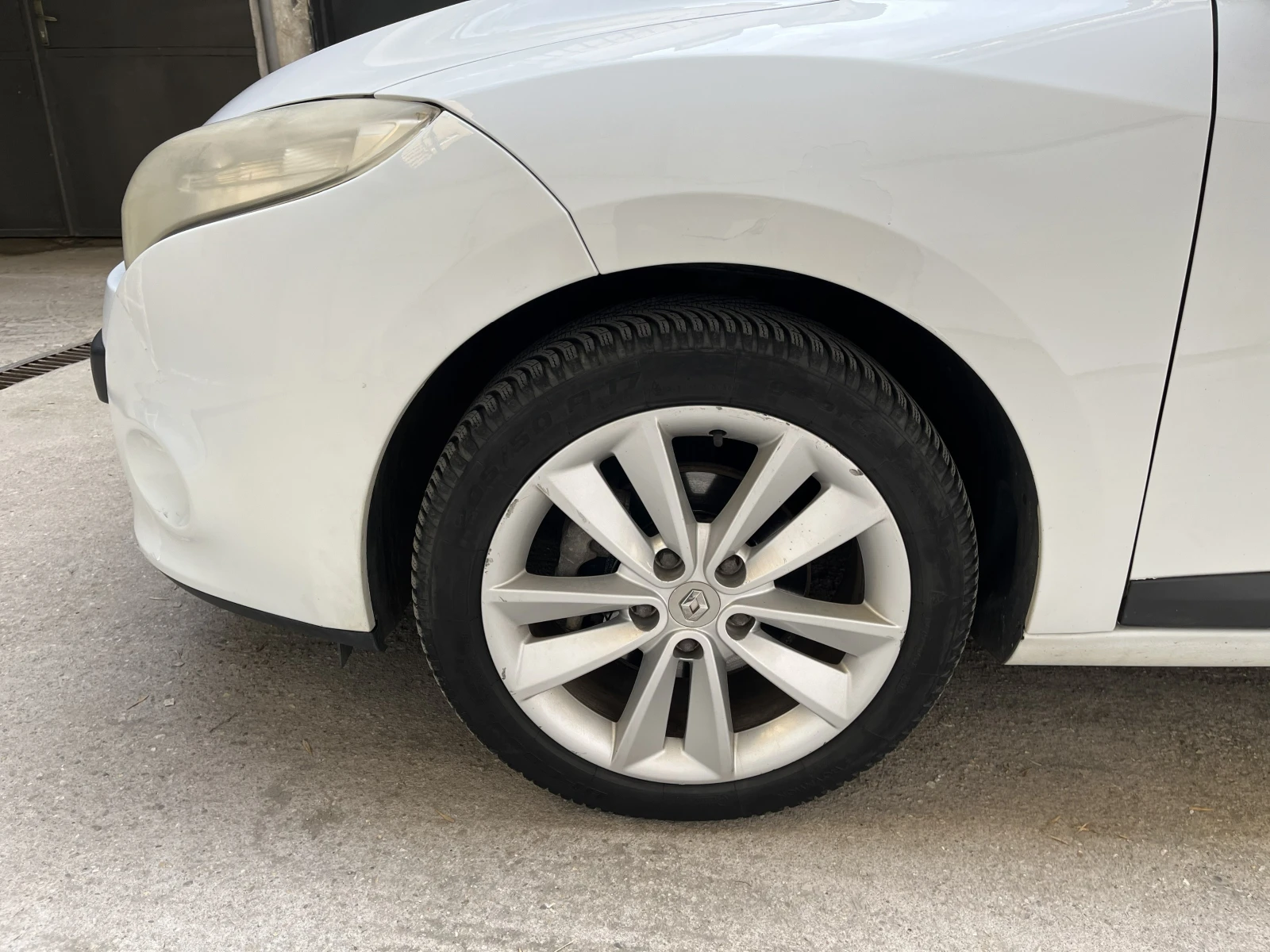 Renault Megane 110кс, 17", Keyless, Парктроник - изображение 7