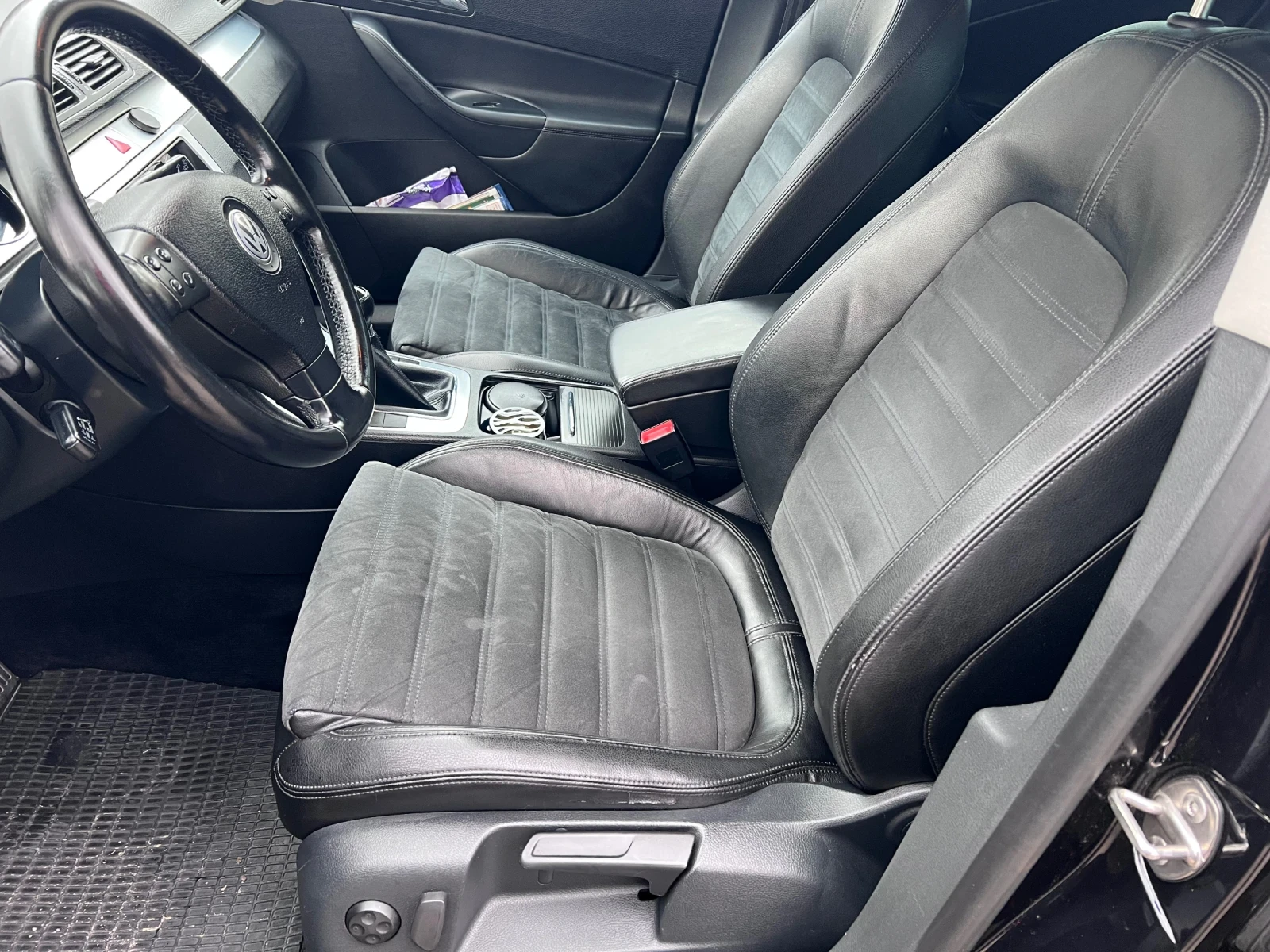 VW Passat B6, снимка 15 - Автомобили и джипове - 53774024