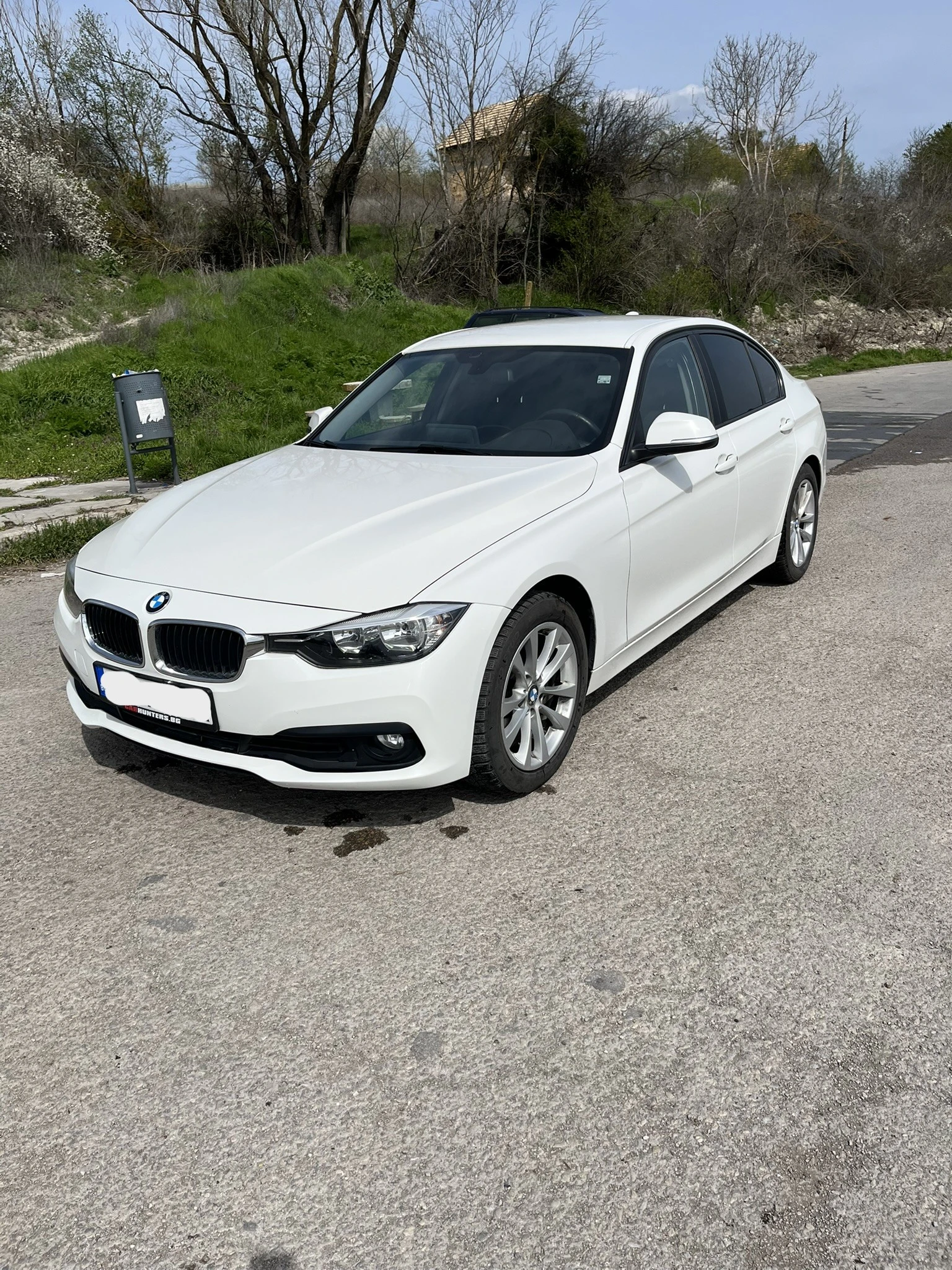 BMW 320 2.0i, снимка 5 - Автомобили и джипове - 54199936