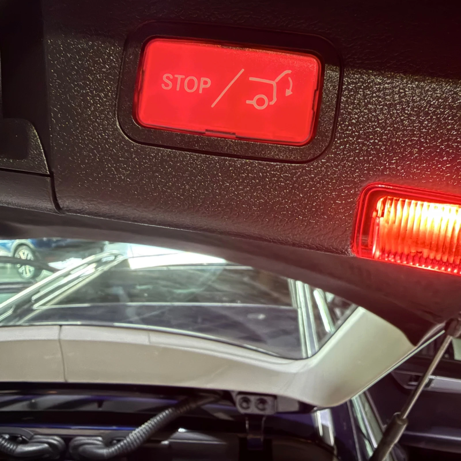 Mercedes-Benz C 220 ПАНОРАМА; ЕЛ.БАГАЖНИК; КАМЕРА; ЕЛ.ТЕГЛИЧ; ТЕМПОМАТ, снимка 14 - Автомобили и джипове - 54224156