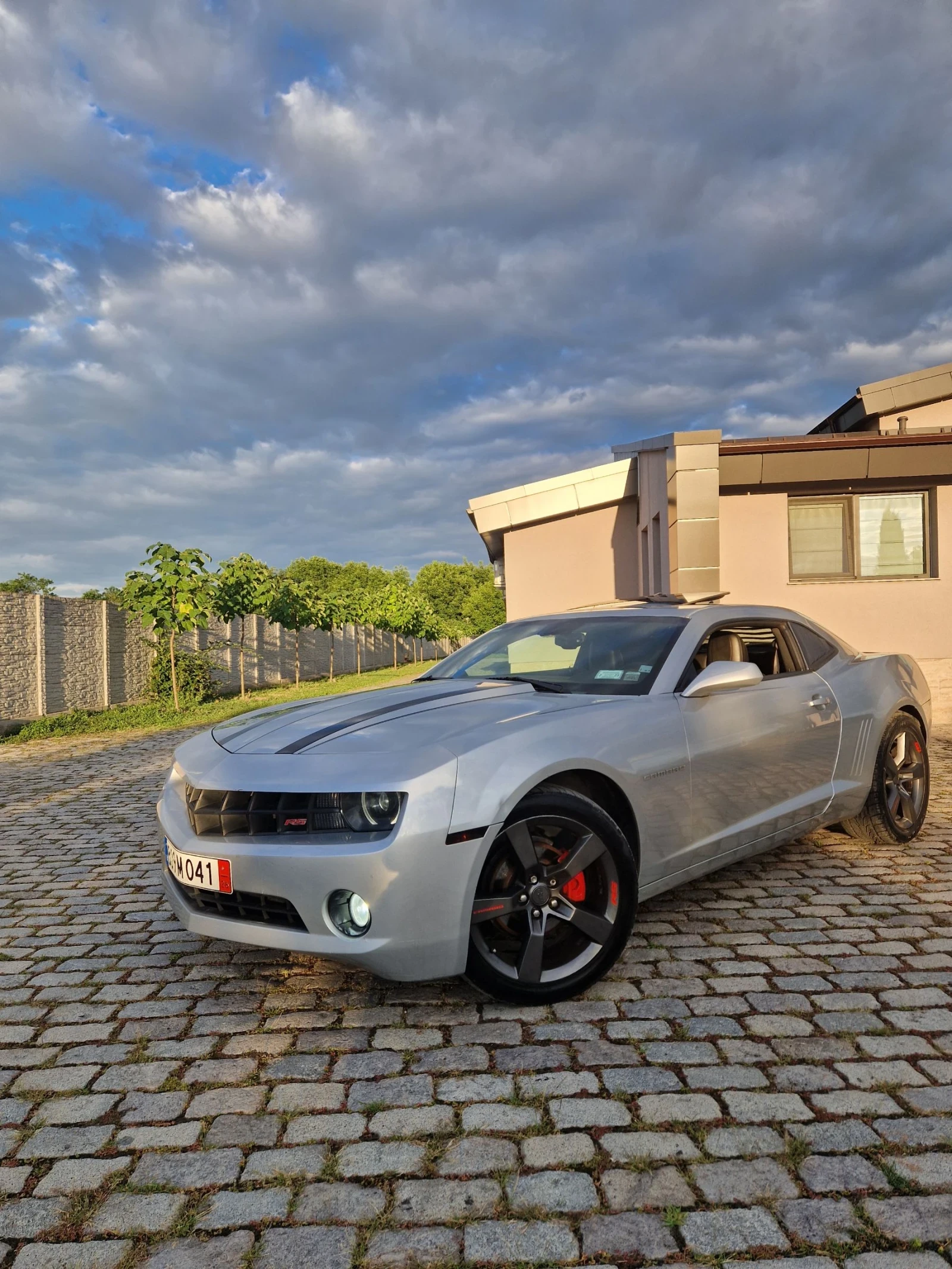 Chevrolet Camaro, снимка 1 - Автомобили и джипове - 55188594