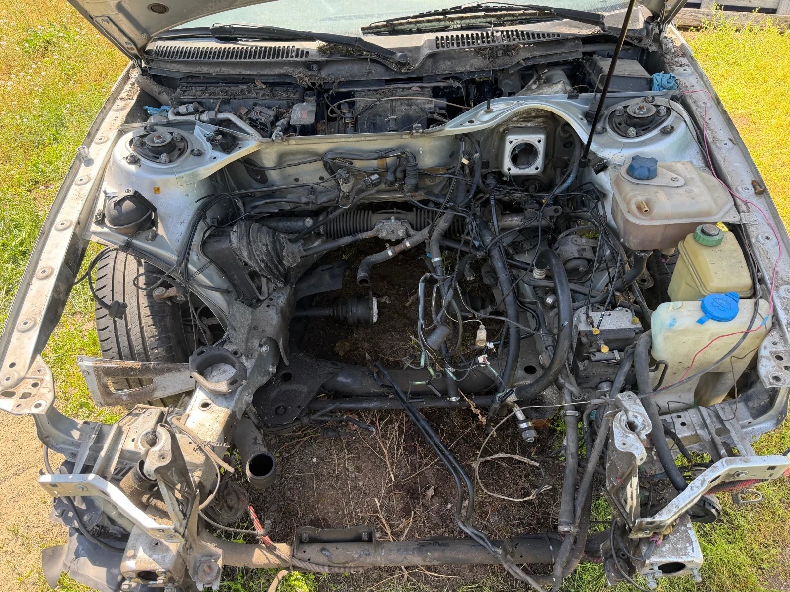 Audi A6 Купе от 2.5ТДИ Куатро, снимка 5 - Автомобили и джипове - 54438964