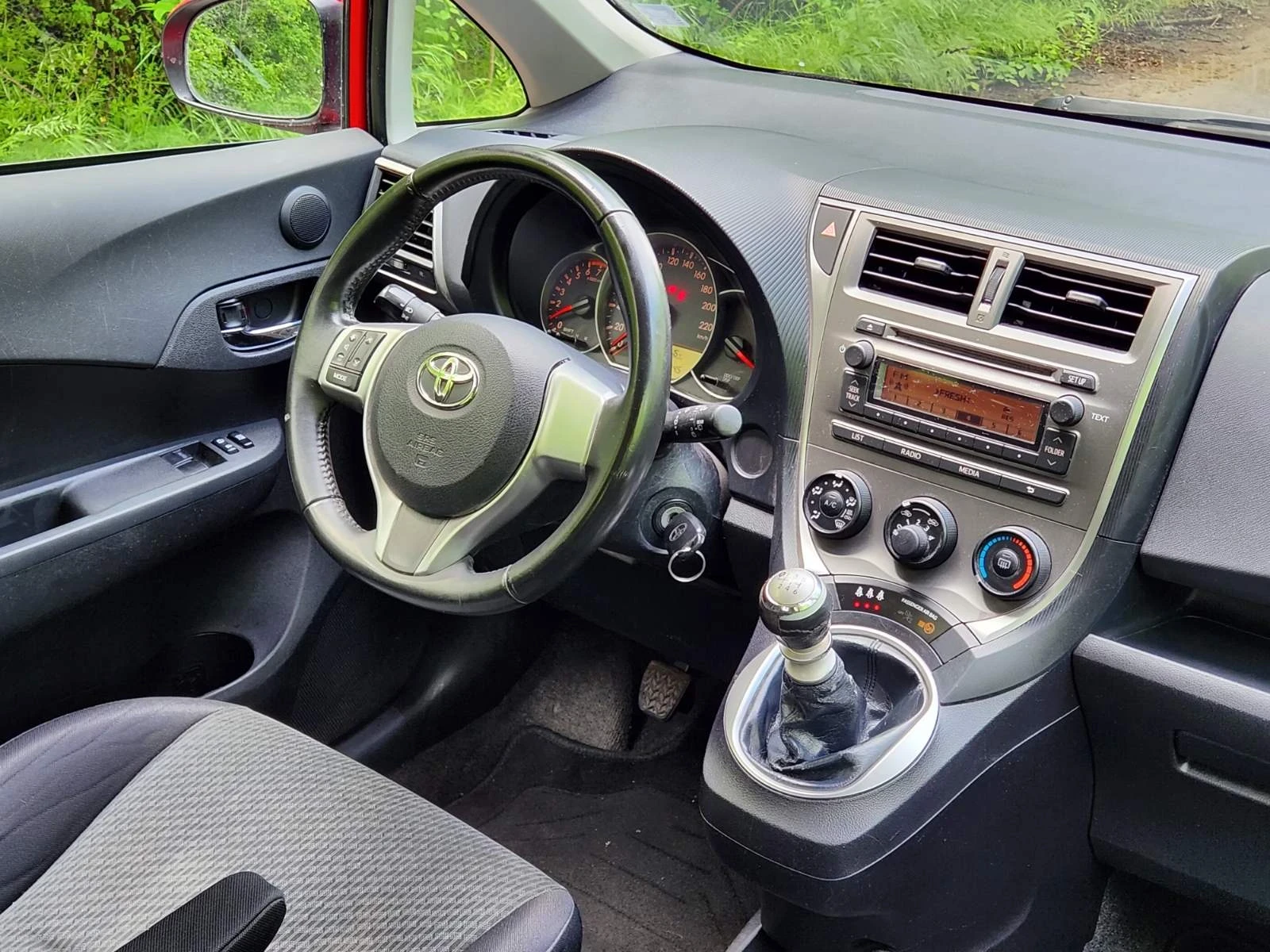 Toyota Verso S 1.33 VVT | Mobile.bg � ����������� 13