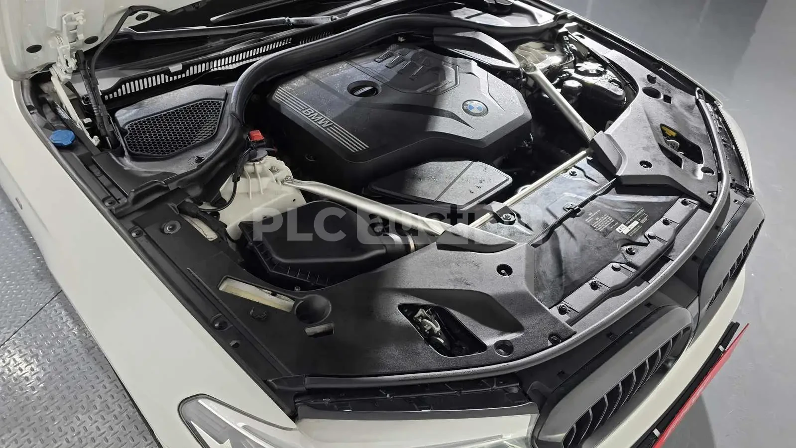 BMW 520 * АВТОКРЕДИТ БЕЗ ПЪРВОНАЧАЛНА * , снимка 6 - Автомобили и джипове - 54555242