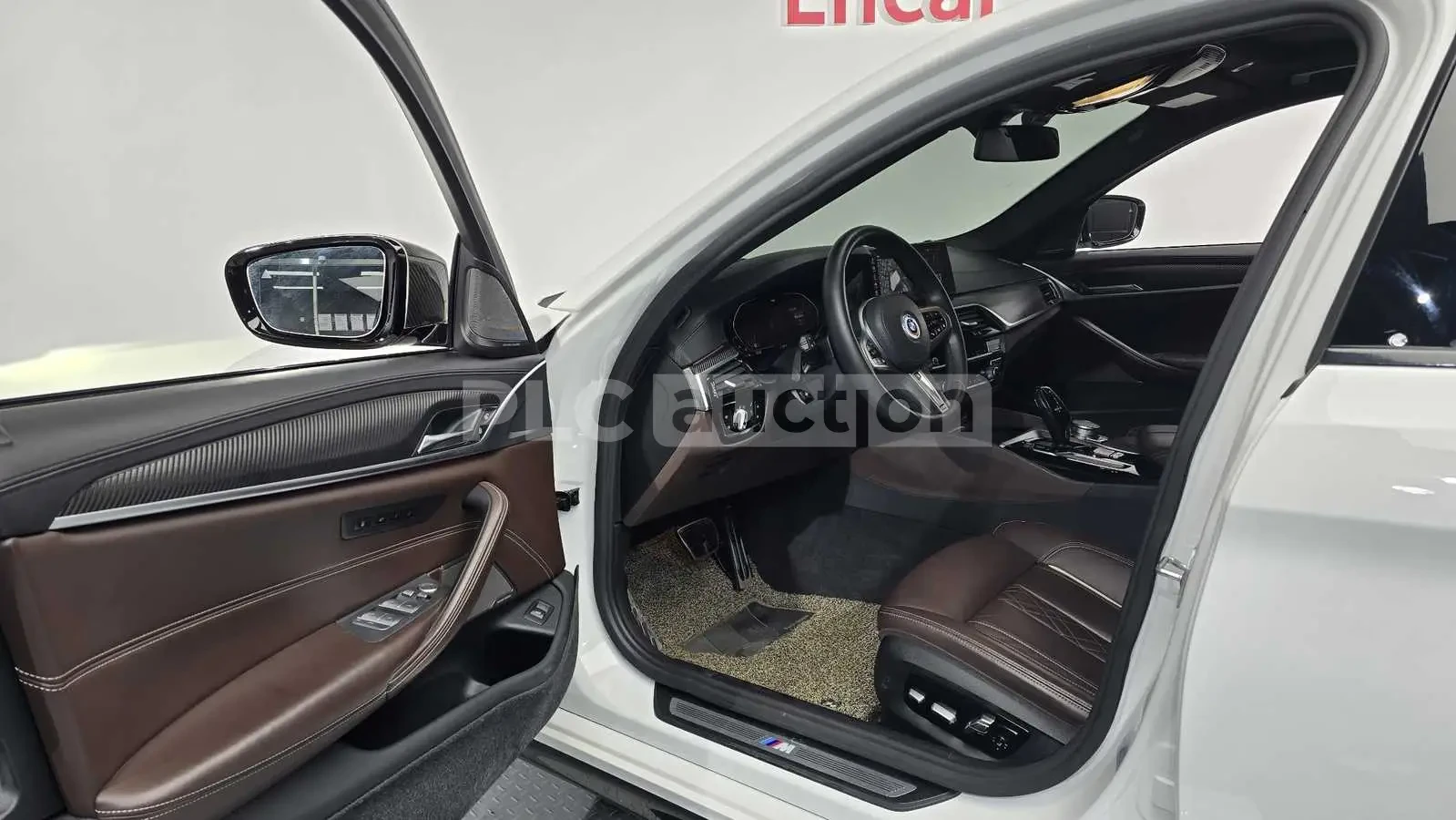 BMW 520 * АВТОКРЕДИТ БЕЗ ПЪРВОНАЧАЛНА * , снимка 10 - Автомобили и джипове - 54555242