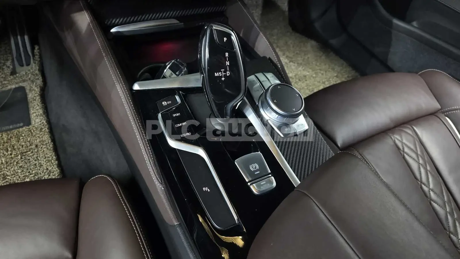 BMW 520 * АВТОКРЕДИТ БЕЗ ПЪРВОНАЧАЛНА * , снимка 9 - Автомобили и джипове - 54555242