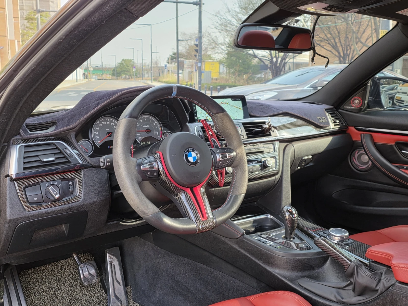BMW M4 PERFORMANCE SILENCER EDITION* SATIN BLK* КРАЙНА ЦЕ, снимка 6 - Автомобили и джипове - 54713696