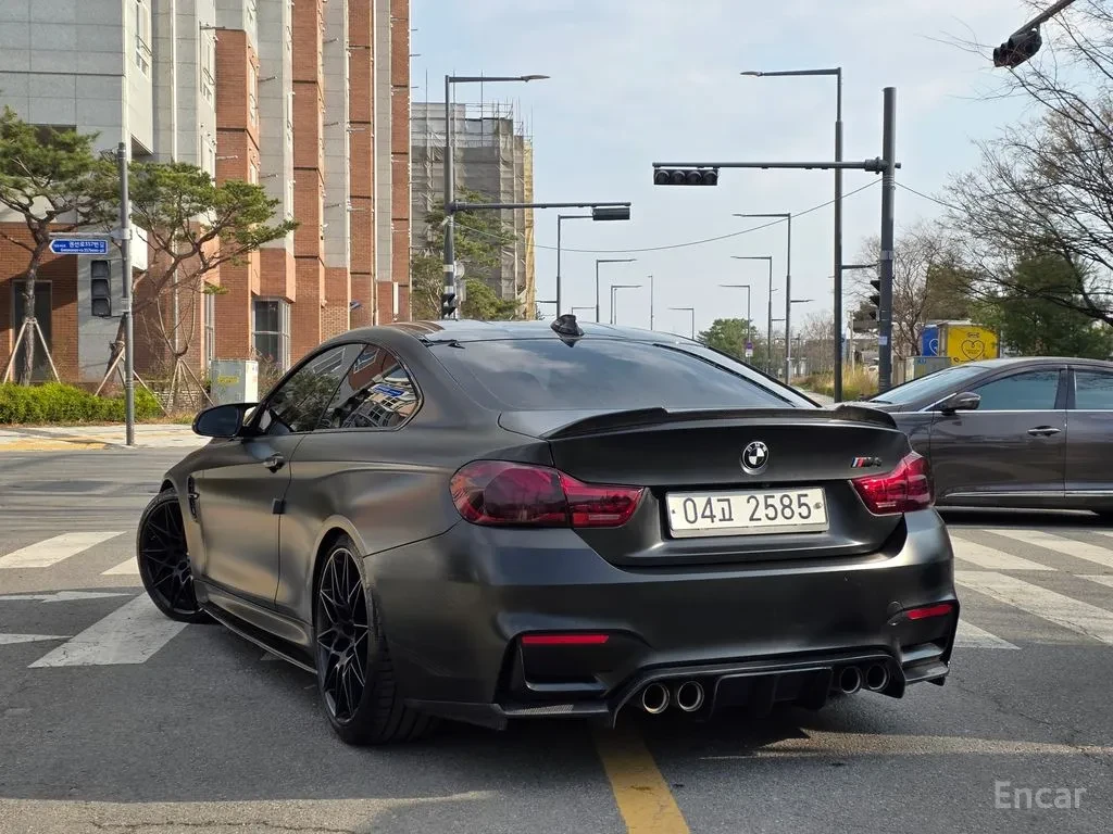 BMW M4 PERFORMANCE SILENCER EDITION* SATIN BLK* КРАЙНА ЦЕ, снимка 4 - Автомобили и джипове - 54713696