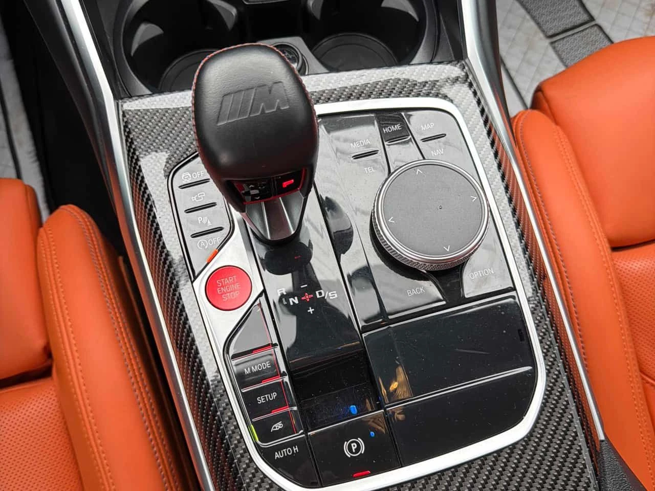BMW M3 COMP| CARBON| LASER| | HUD| 360CAM| , снимка 10 - Автомобили и джипове - 55048002