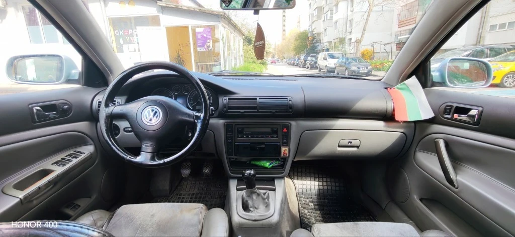 VW Passat 1.9TDI, снимка 5 - Автомобили и джипове - 55079223