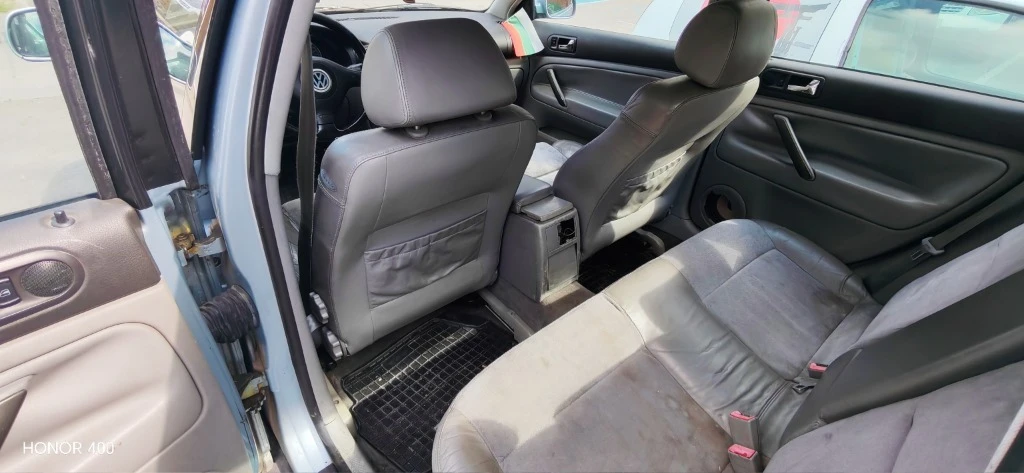 VW Passat 1.9TDI, снимка 6 - Автомобили и джипове - 55079223