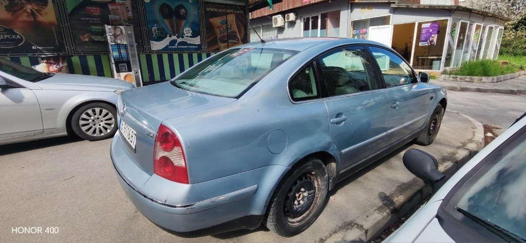 VW Passat 1.9TDI, снимка 2 - Автомобили и джипове - 55079223