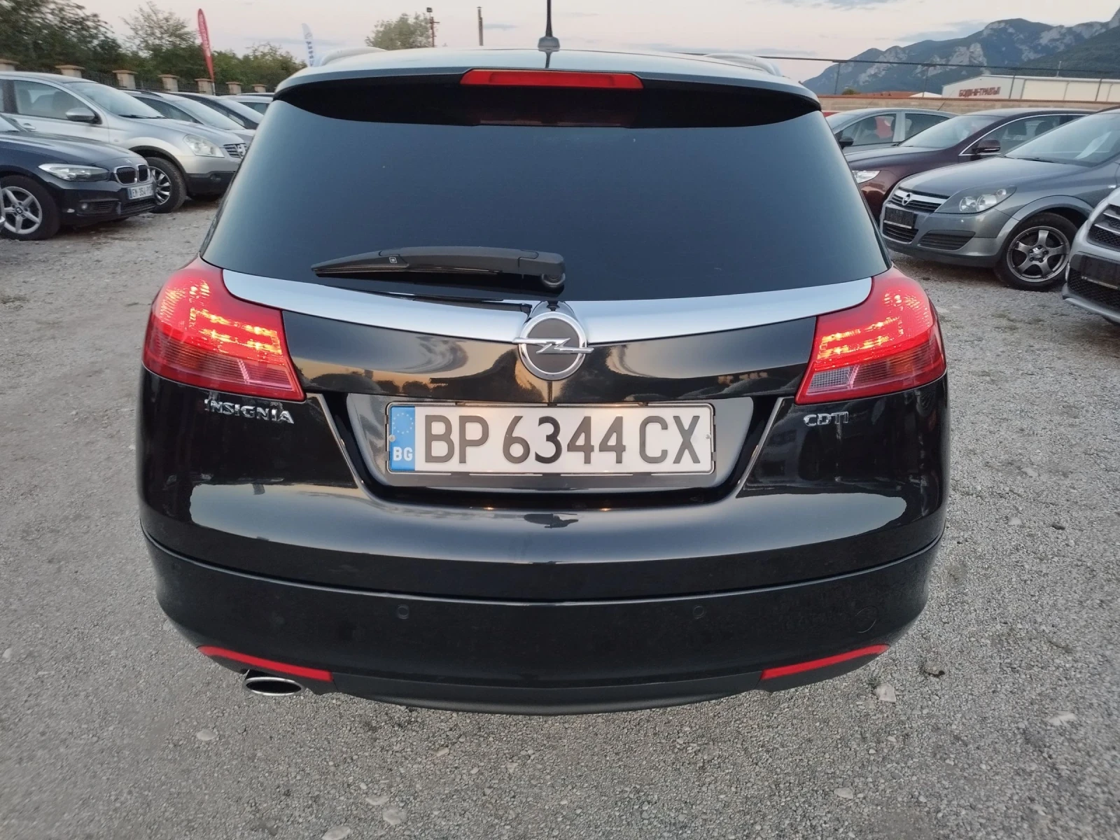 Opel Insignia 2.2 Cdti 160 kc., снимка 4 - Автомобили и джипове - 55239448