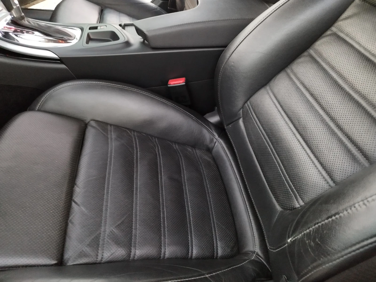 Opel Insignia 2.2 Cdti 160 kc., снимка 13 - Автомобили и джипове - 55239448