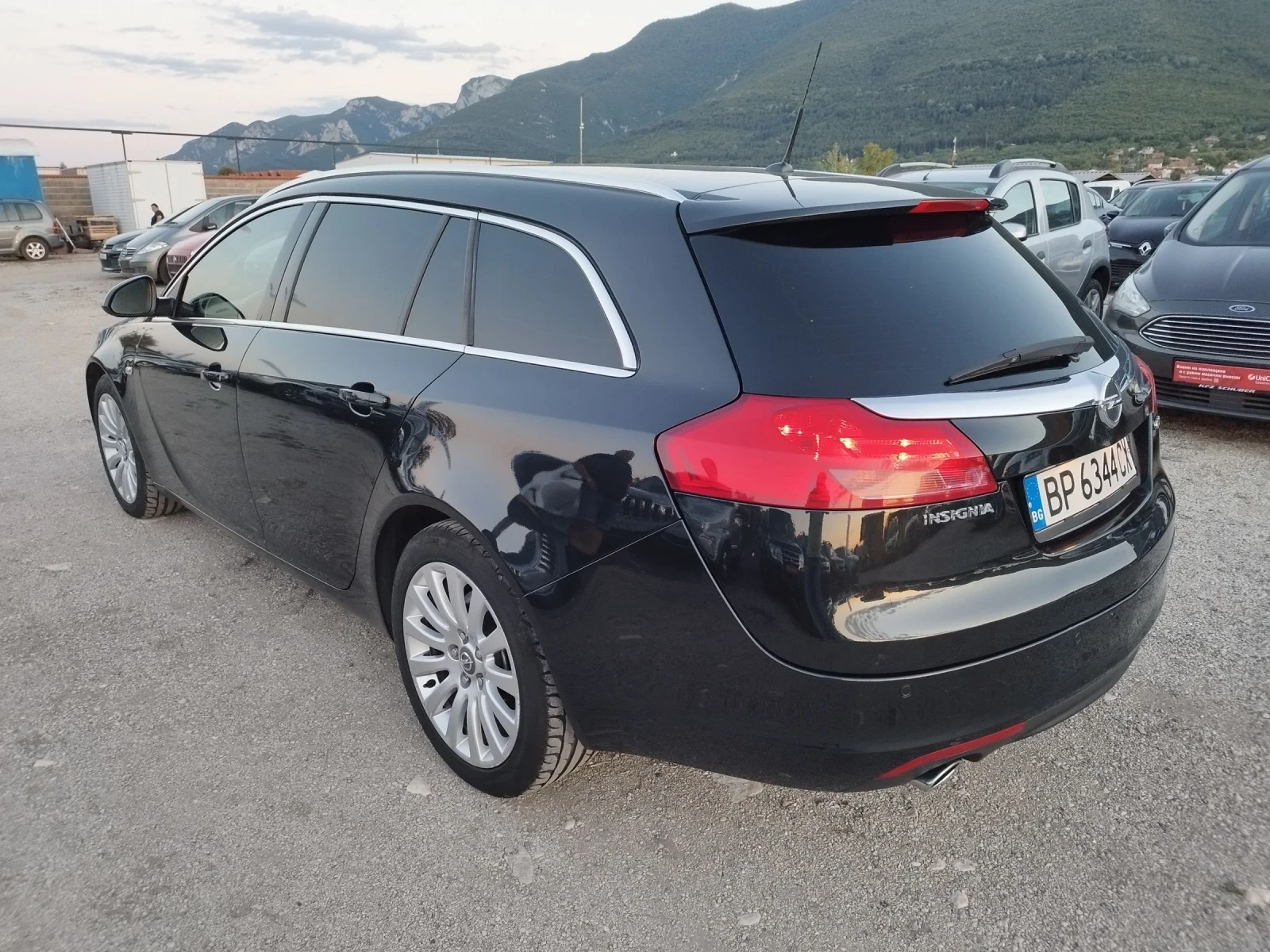 Opel Insignia 2.2 Cdti 160 kc., снимка 3 - Автомобили и джипове - 55239448