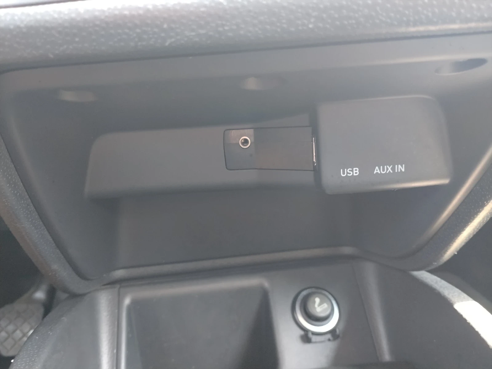 Seat Ibiza 1.6tdi 105к.с, снимка 7 - Автомобили и джипове - 55432307