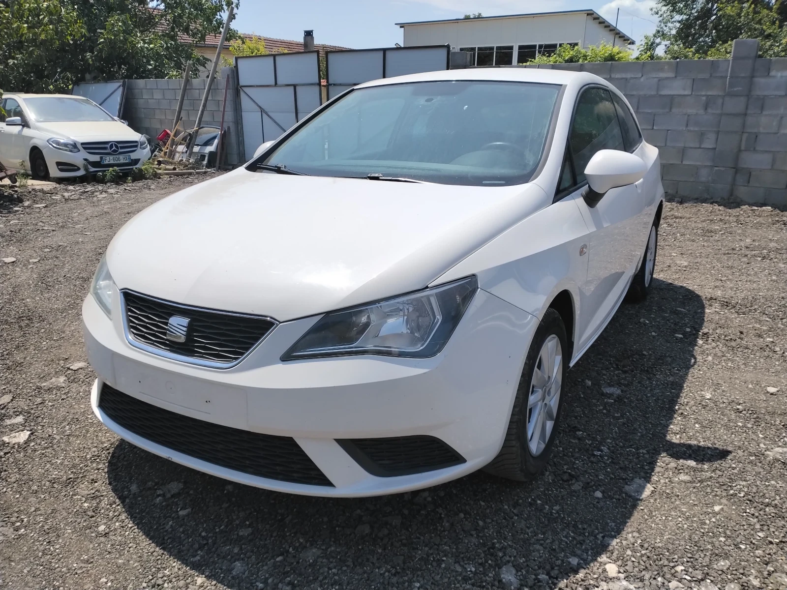 Seat Ibiza 1.6tdi 105к.с