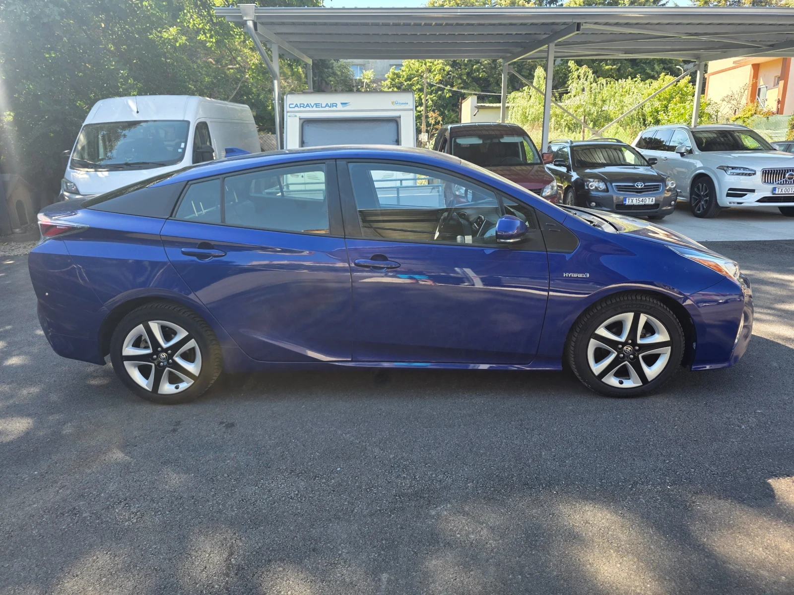 Toyota Prius 1.8 Hybride, снимка 14 - Автомобили и джипове - 55840035