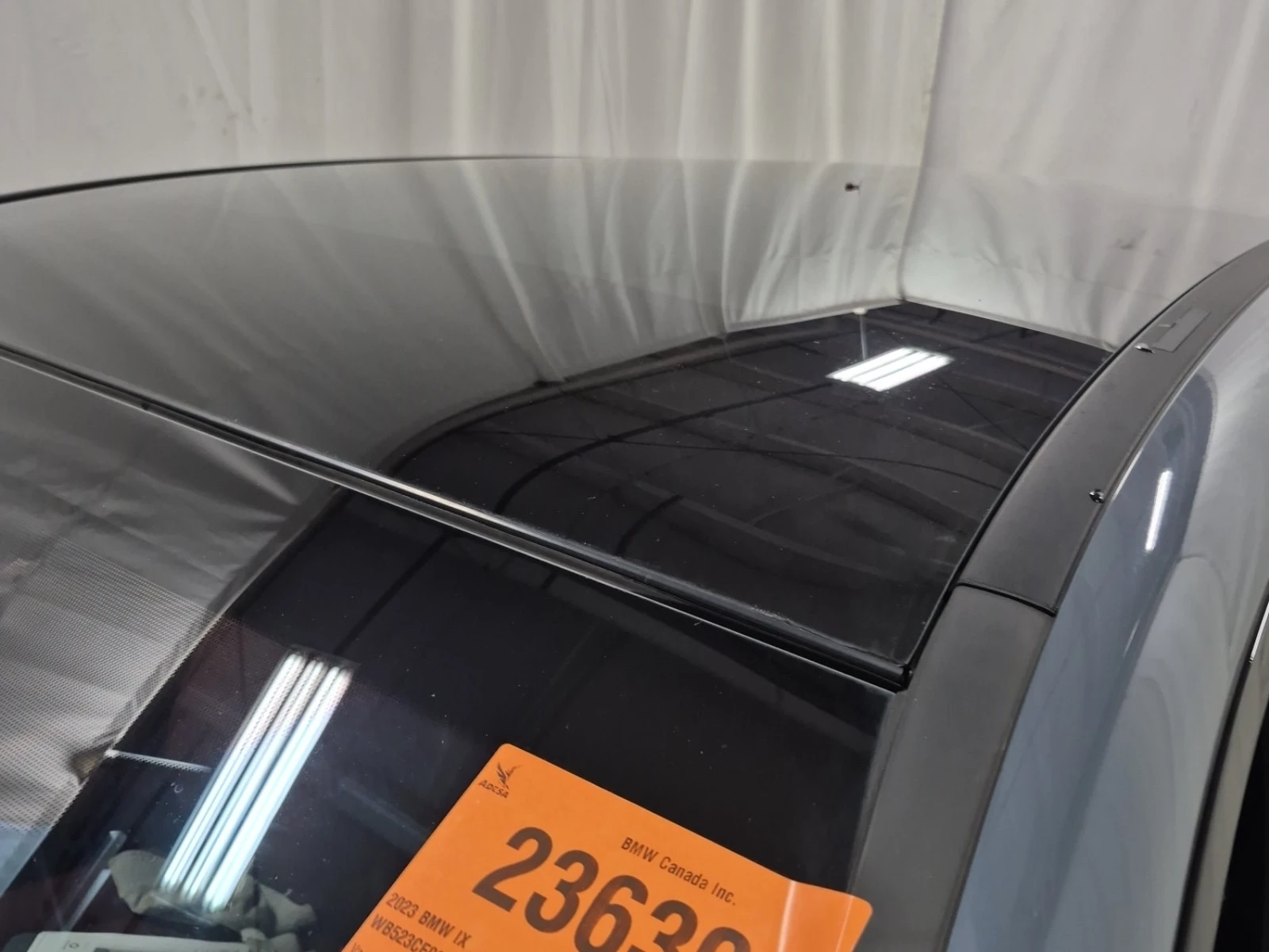 BMW iX  XDRIVE50 / 360 / DIS / HUD / CARFAX / АВТОКРЕДИТ, снимка 7 - Автомобили и джипове - 55914572