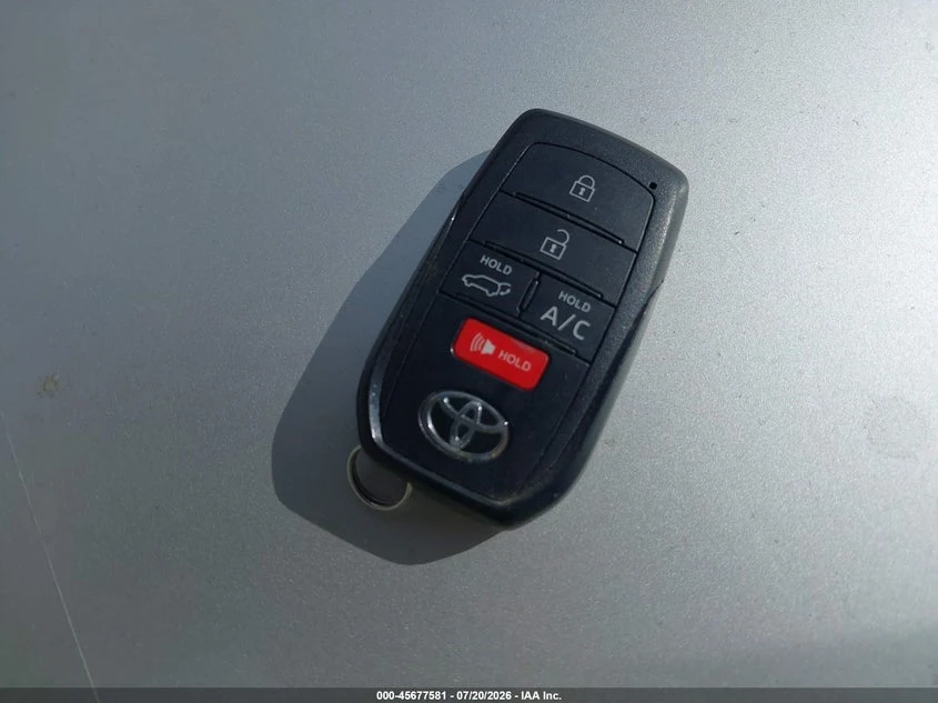 Toyota bZ4X Xle, снимка 11 - Автомобили и джипове - 56320197