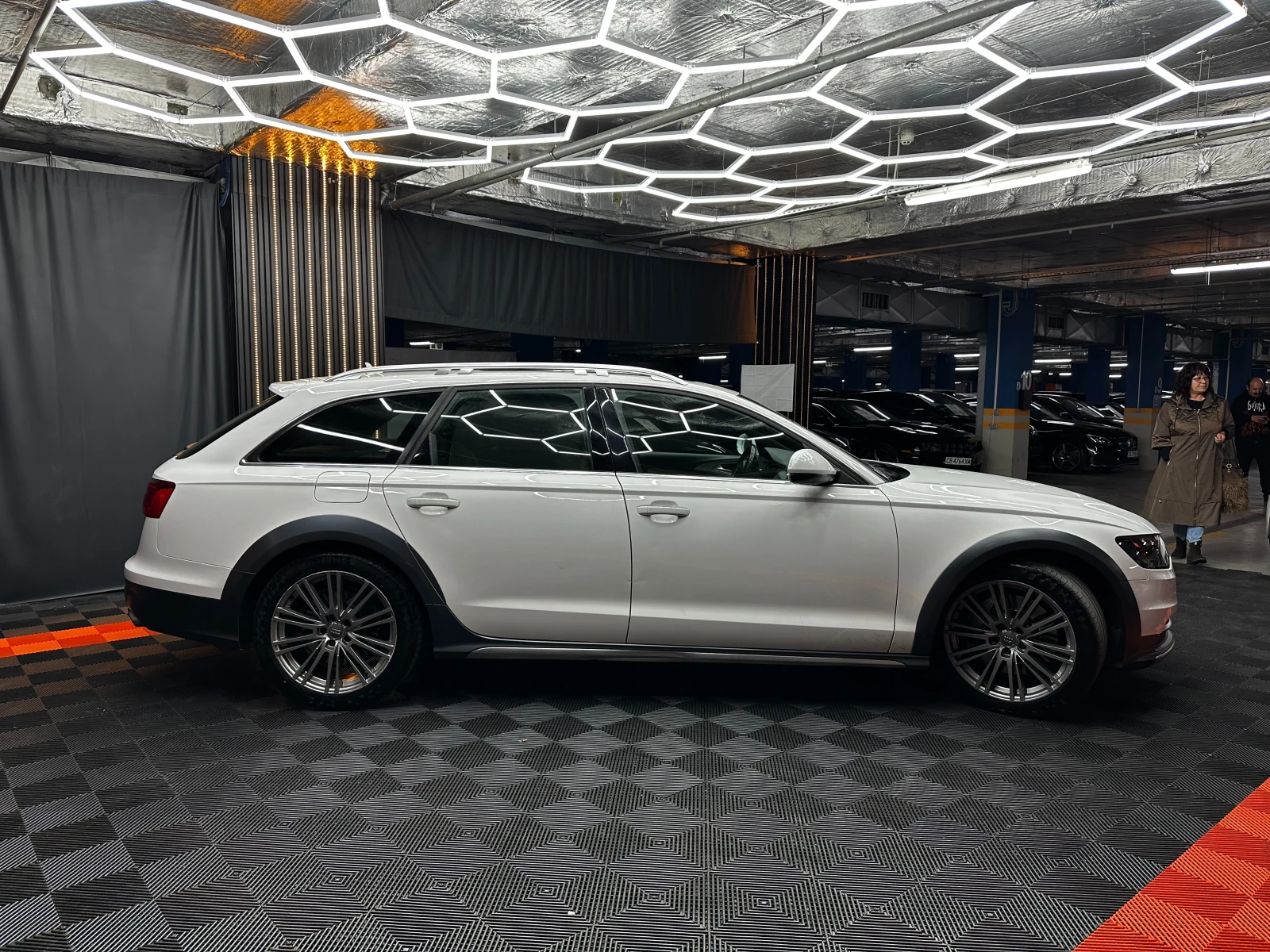 Audi A6 Allroad 3.0d 313 к.с./quattro , снимка 4 - Автомобили и джипове - 56655850