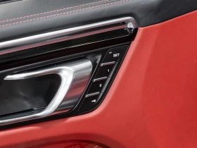 Porsche Macan * АВТО КРЕДИТ* ЦЕНА ДО БГ * СЕРВИЗНА ИСТОРИЯ *  - 144999 лв. / 74136.81 € - 48251271 11