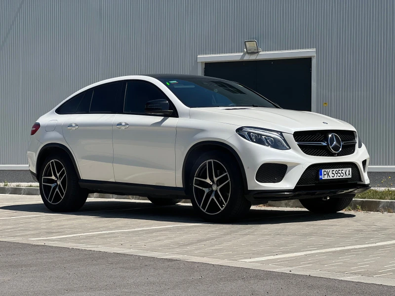 Mercedes-Benz GLE 350 FULL* COUPE* 4M* 9G* AMG* PANORAMA* 360* AIR* ВАКУ, снимка 3 - Автомобили и джипове - 47292855