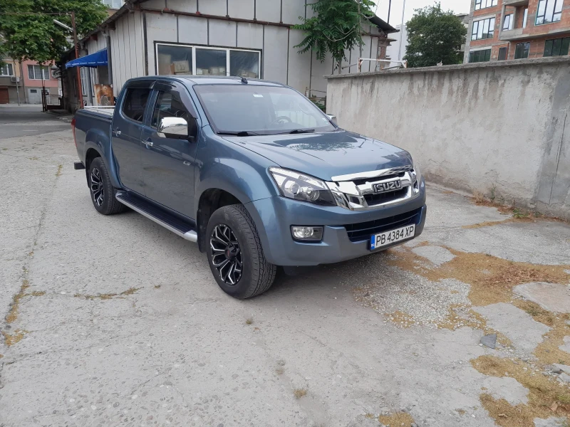 Isuzu D-max, снимка 1 - Автомобили и джипове - 47820747