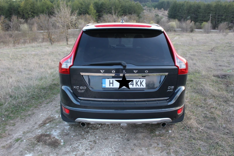 Volvo XC60 2.4, снимка 4 - Автомобили и джипове - 52474458