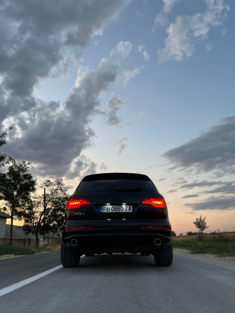 Audi Q7 S-Line , снимка 5 - Автомобили и джипове - 51990386