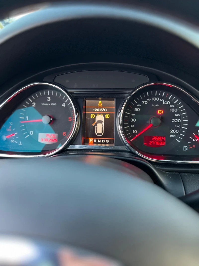 Audi Q7 S-Line , снимка 11 - Автомобили и джипове - 51990386