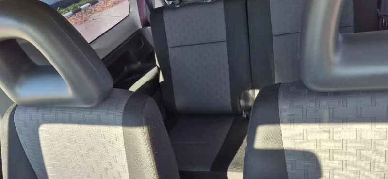 Suzuki Jimny 1.5 86hp 4x4 , снимка 14 - Автомобили и джипове - 52422041