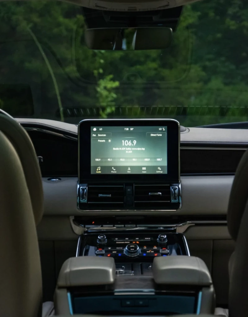 Lincoln Navigator, снимка 14 - Автомобили и джипове - 52542101