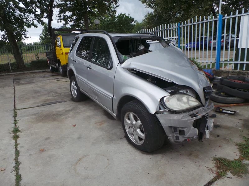 Mercedes-Benz ML 400 CDI, снимка 4 - Автомобили и джипове - 47850578