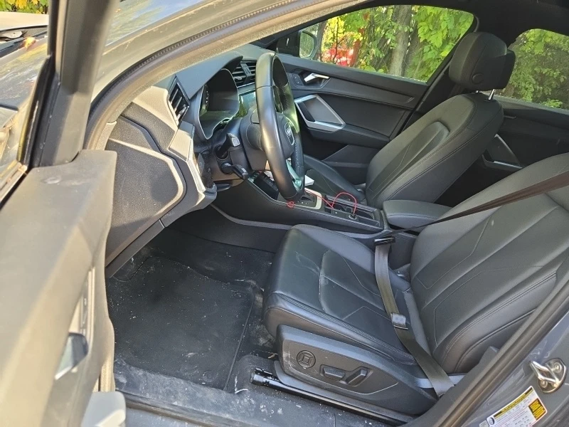 Audi Q3 * KOMFORT * CARFAX * БЕЗ ПЪРВОНАЧАЛНА ВНОСКА - изображение 5