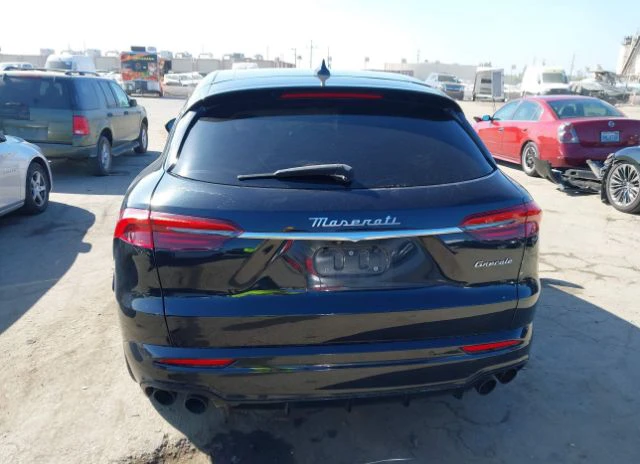 Maserati Grecale MODENA, снимка 15 - Автомобили и джипове - 53397033