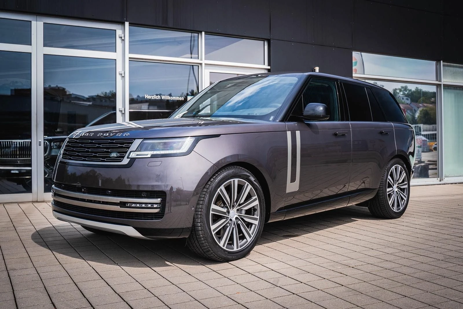 Land Rover Range rover D350/ HSE/ MERIDIAN/ PANO/ HEAD UP/ 360/ - изображение 2