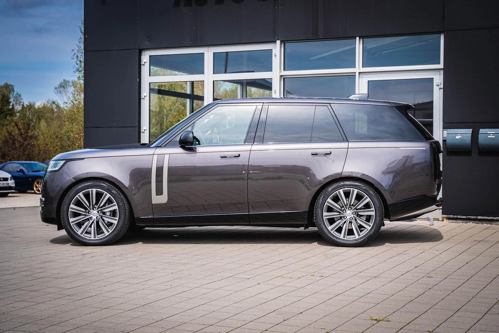 Land Rover Range rover D350/ HSE/ MERIDIAN/ PANO/ HEAD UP/ 360/ - изображение 4