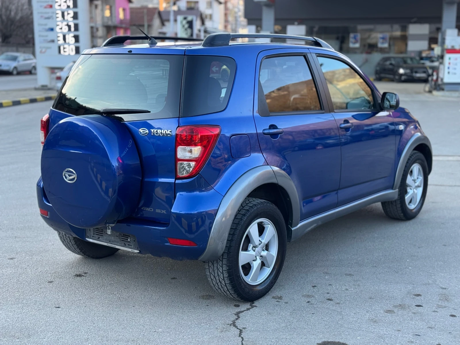 Daihatsu Terios 1.5i 4х4* Навигация* Кожа* Италия - изображение 7