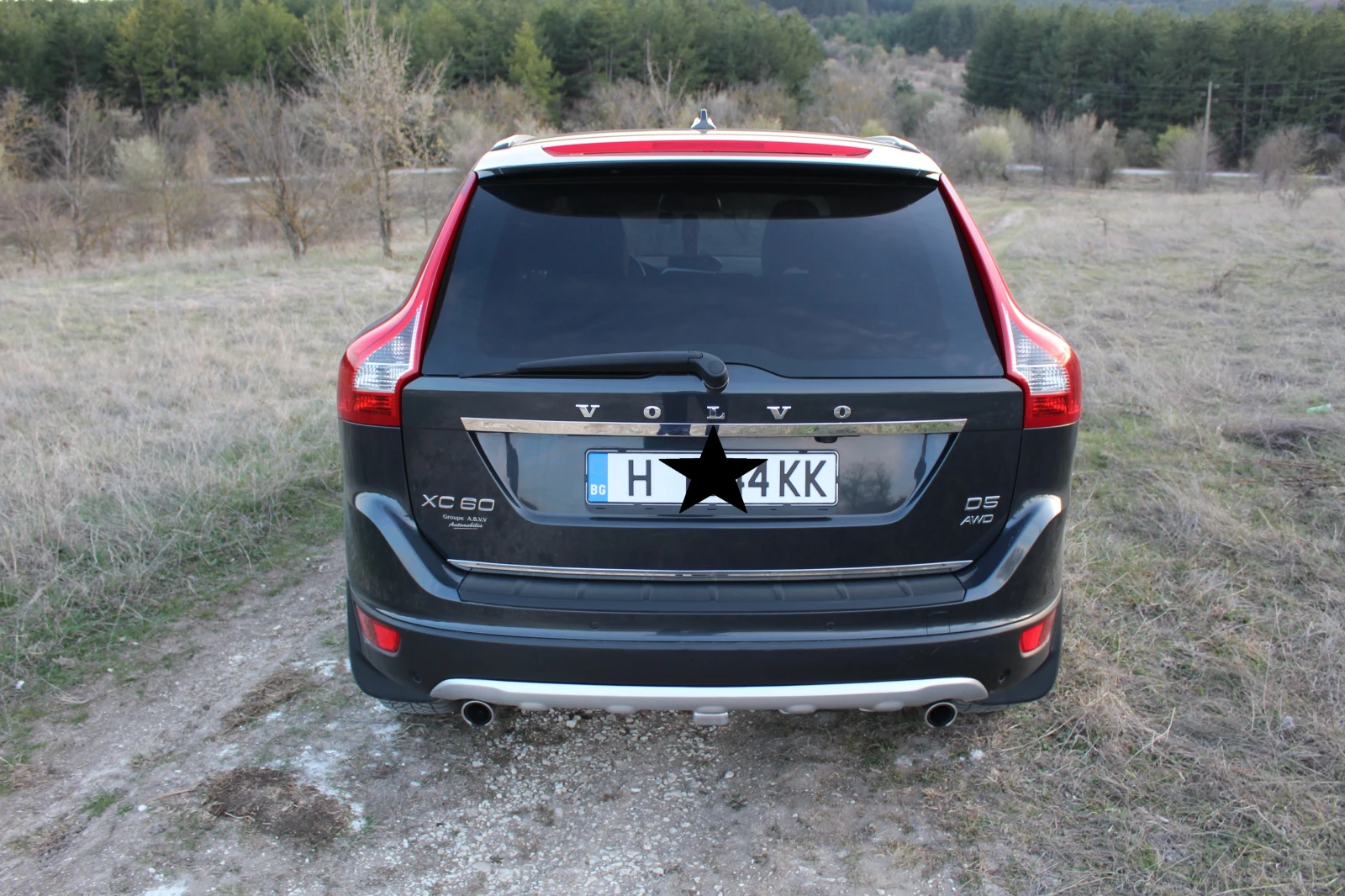 Volvo XC60 2.4 - изображение 4