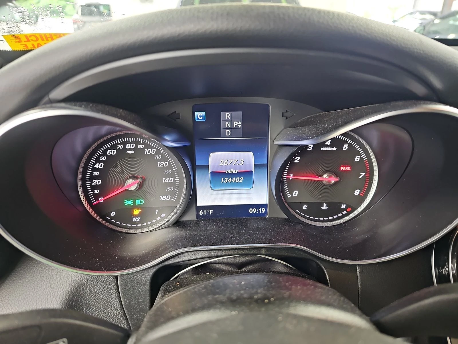 Mercedes-Benz GLC 300 4MATIC AMG* Подгрев* BURMESTER* М.Точка* 360* Пано - изображение 10