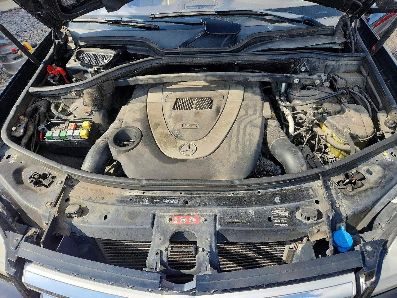 Mercedes-Benz GL 550 5.5V8* 4MATIC* FULL* РЕАЛНИ КМ!, снимка 12 - Автомобили и джипове - 54478605
