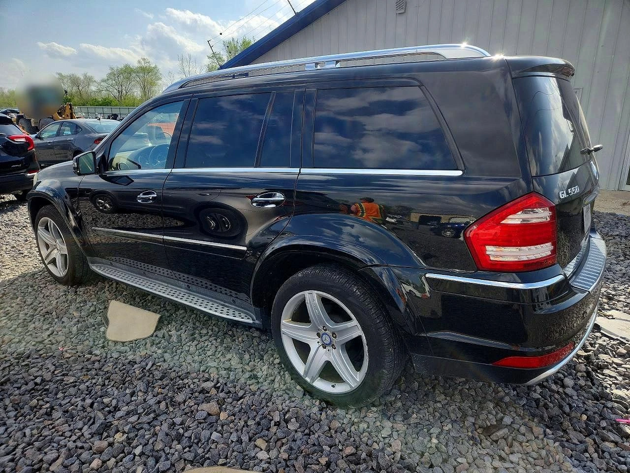 Mercedes-Benz GL 550 5.5V8* 4MATIC* FULL* РЕАЛНИ КМ!, снимка 2 - Автомобили и джипове - 54478605