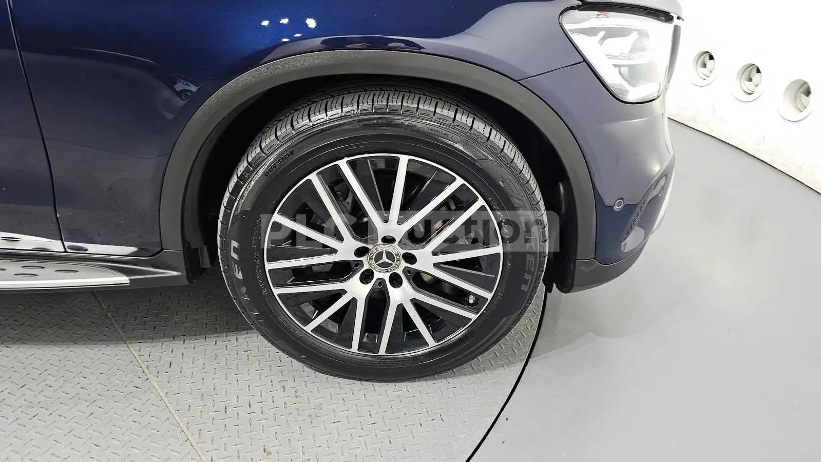 Mercedes-Benz GLC 220 d 4MATIC | ПАНО| КАМЕРА| HEADS UP| ВКЛ.ТЕХНОТЕСТ, снимка 17 - Автомобили и джипове - 54759364