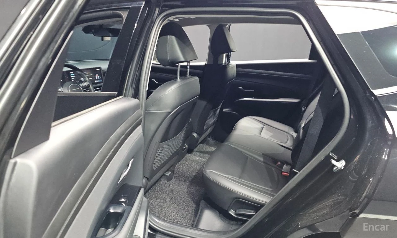 Hyundai Tucson 1.6* TURBO* PREMIUM* ПОДГРЕВ* ОБДУХВАНЕ* КАМЕРА* , снимка 16 - Автомобили и джипове - 55027970