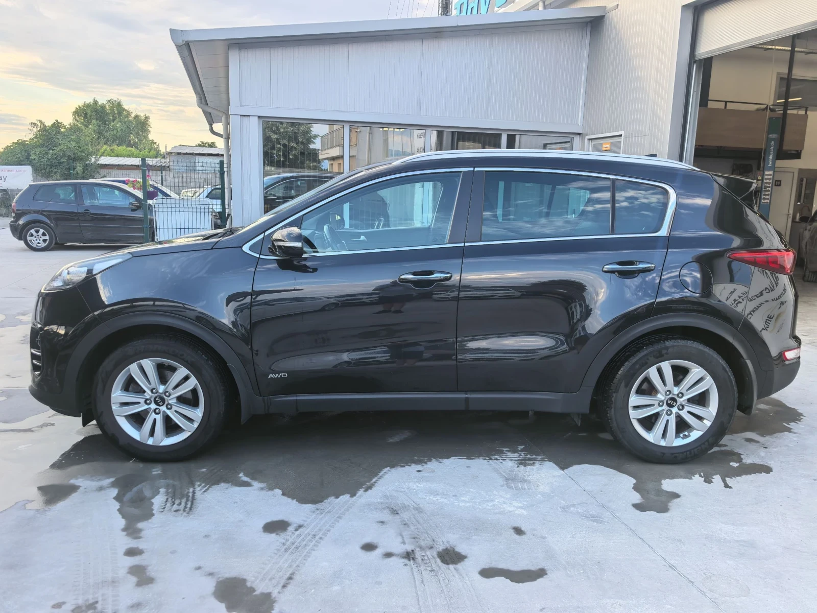 Kia Sportage 1.6 T-GDI 4X4 SPIRIT, снимка 3 - Автомобили и джипове - 55193845