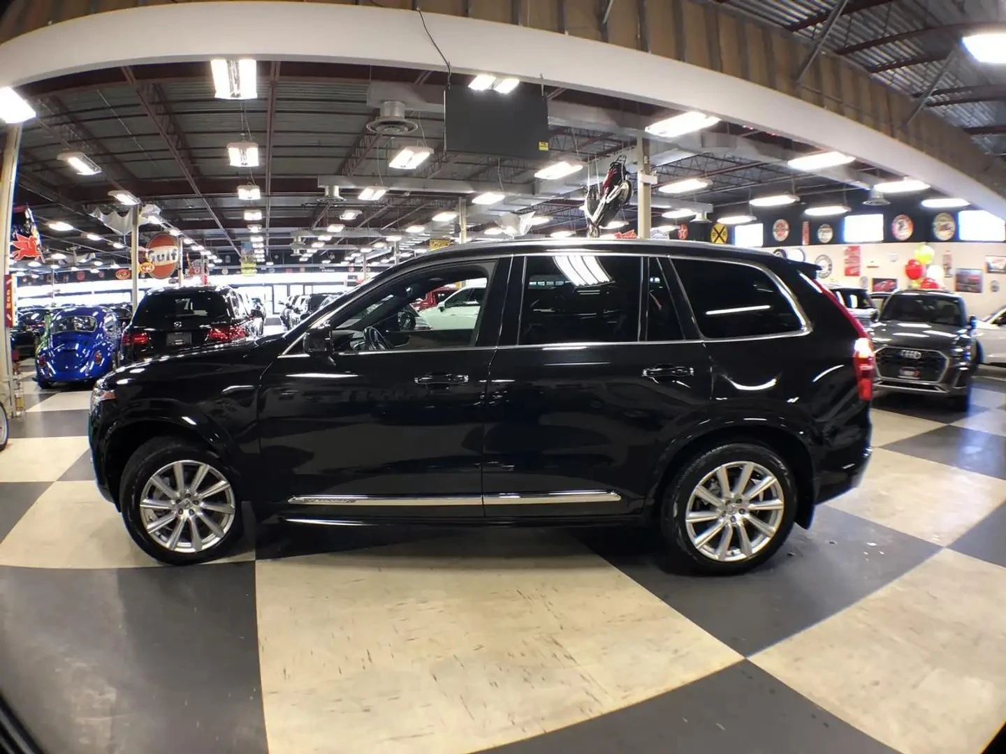 Volvo Xc90 T6 INSCRIPTION/360 VIEW/LANE ASSIST/KEYLESS/B&O, снимка 4 - Автомобили и джипове - 55235187