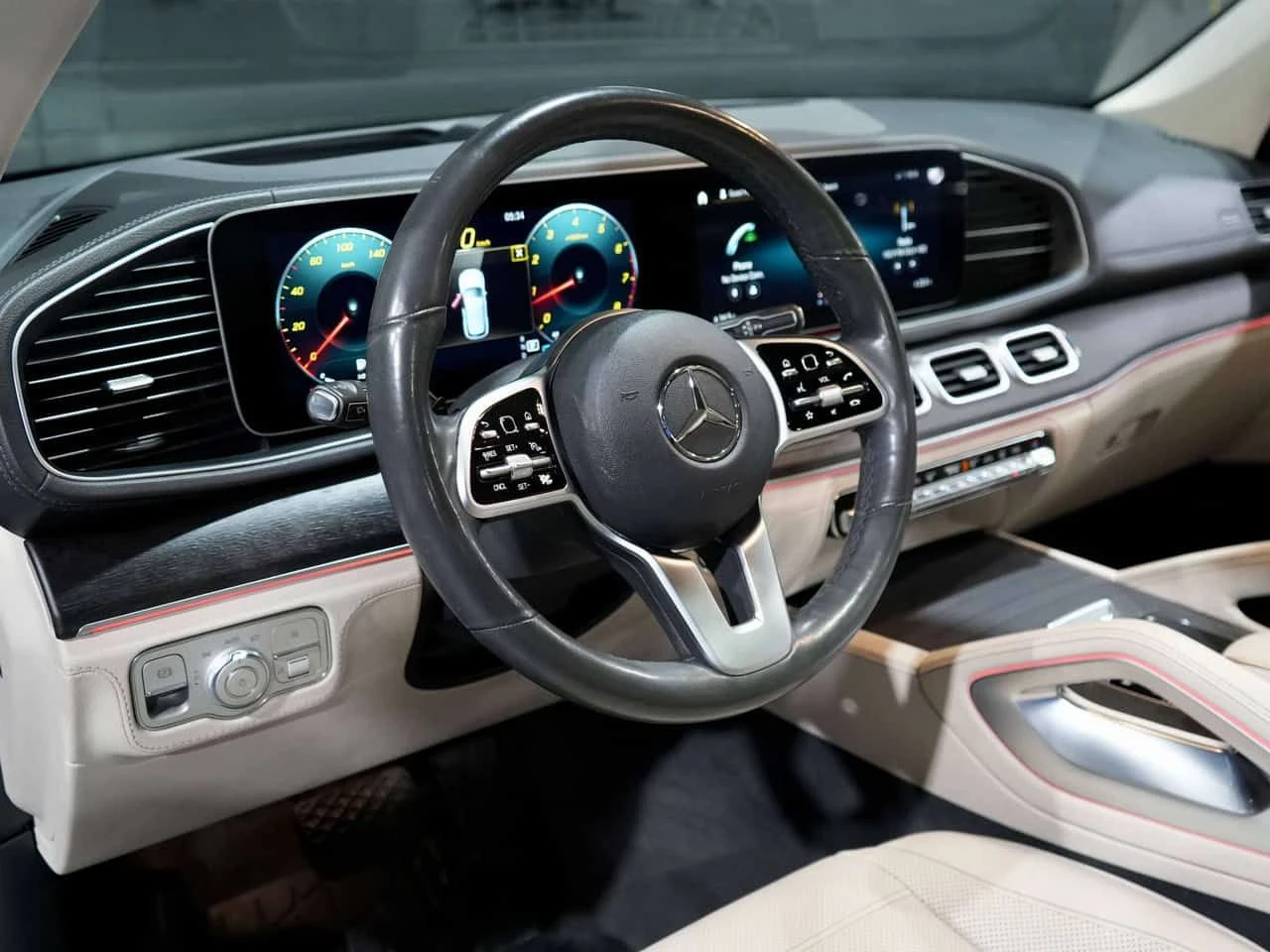 Mercedes-Benz GLE 350 BURMESTER| HUD| 360| AMBIENT , снимка 7 - Автомобили и джипове - 55280664