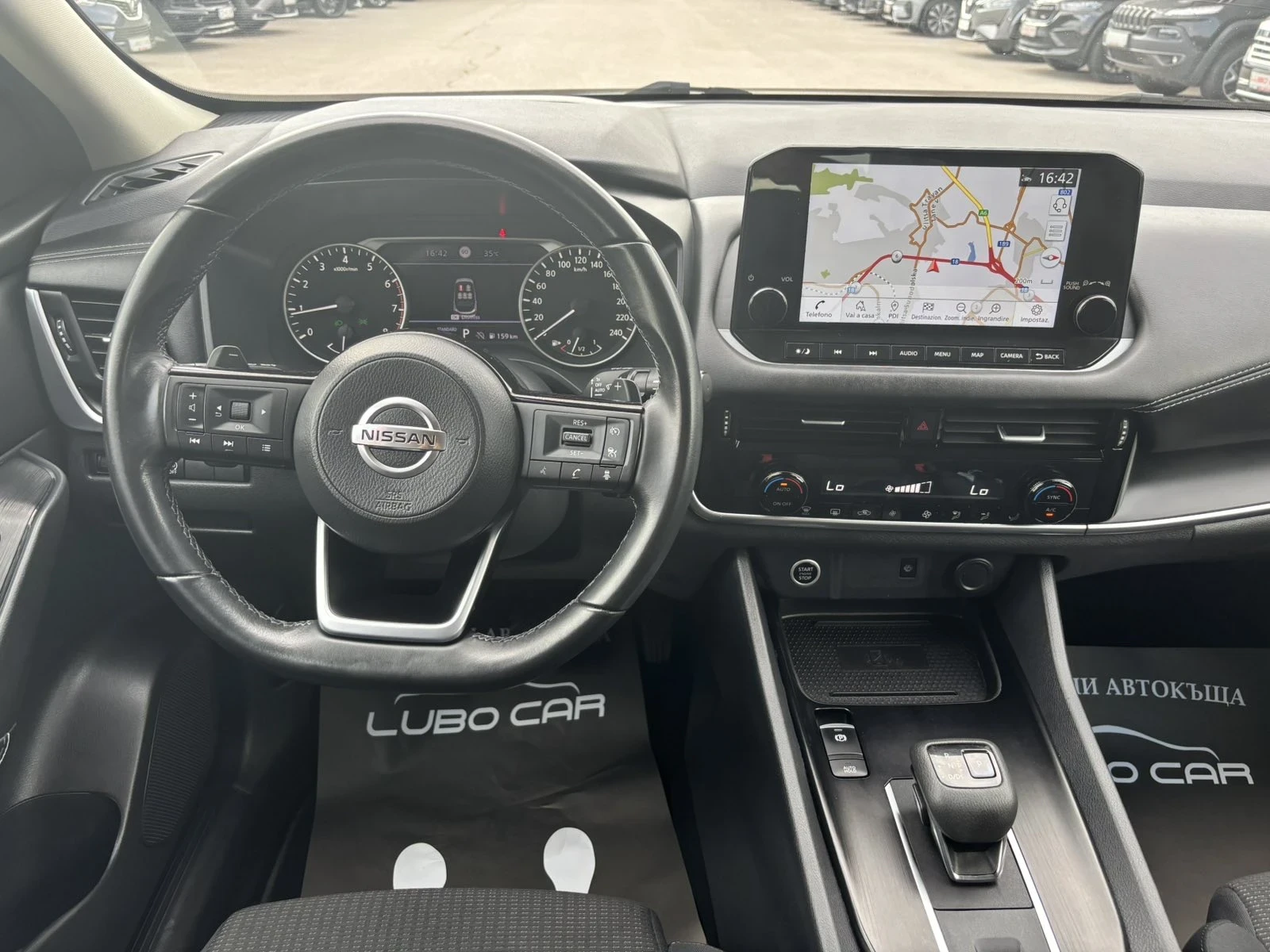 Nissan Qashqai 1.3I-HYBRID-AUT-KEYLESS-BLIND SPOT-360 CAM, снимка 12 - Автомобили и джипове - 55309776