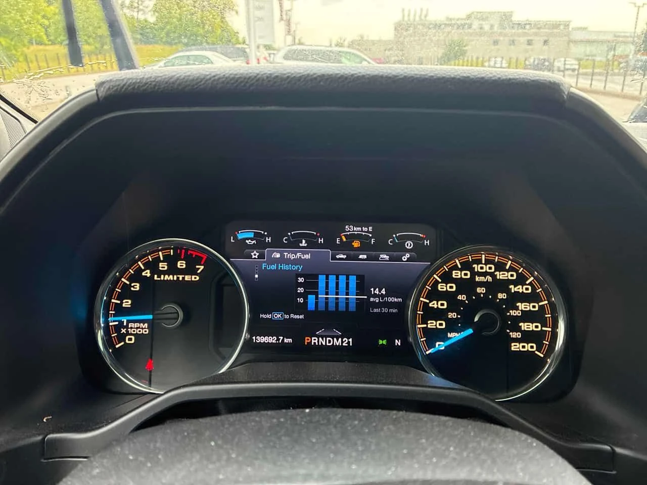 Ford F150 * 4WD SuperCrew * CARFAX * БЕЗ ПЪРВОНАЧАЛНА ВНОСКА, снимка 8 - Автомобили и джипове - 55429254